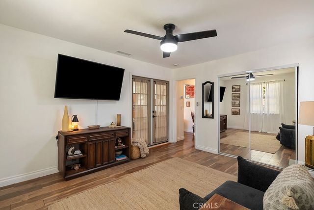 346 W Artesia, Pomona, CA 91768