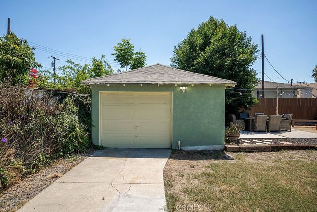 346 W Artesia, Pomona, CA 91768