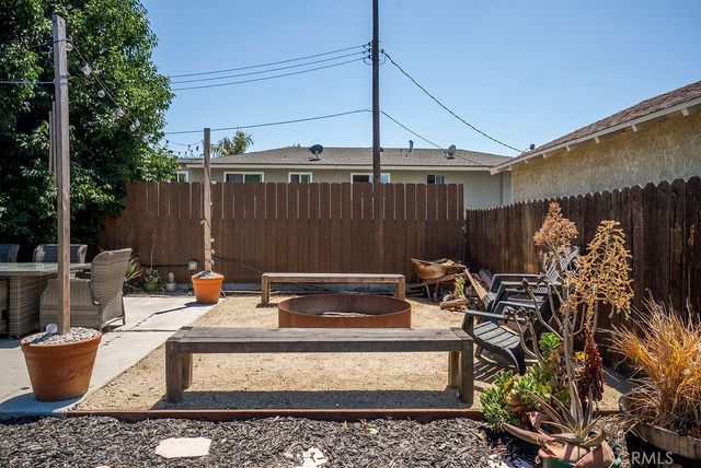 346 W Artesia, Pomona, CA 91768