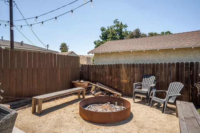 346 W Artesia, Pomona, CA 91768