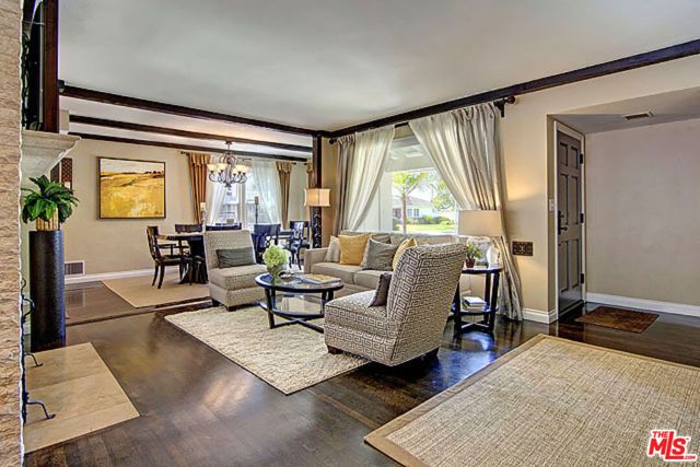 6322 W 78TH Place, Los Angeles, CA 90045
