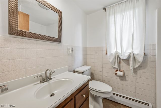 7085 Sunnydell Drive, Brookfield, OH 44403