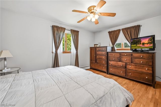 7085 Sunnydell Drive, Brookfield, OH 44403