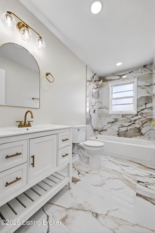 5610 Pine Tree Dr, Louisville, KY 40219