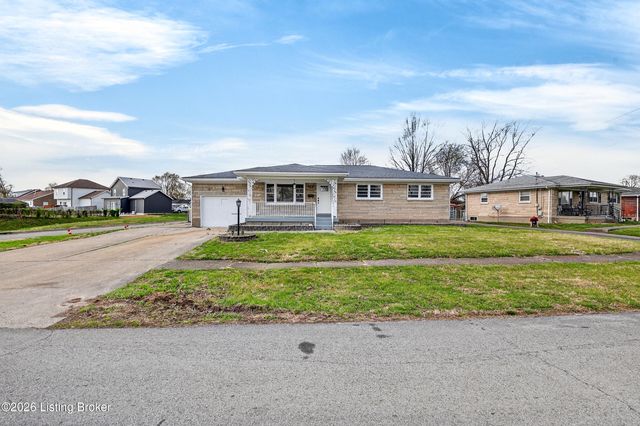 5610 Pine Tree Dr, Louisville, KY 40219