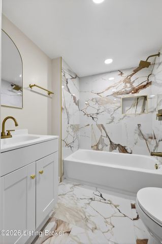 5610 Pine Tree Dr, Louisville, KY 40219