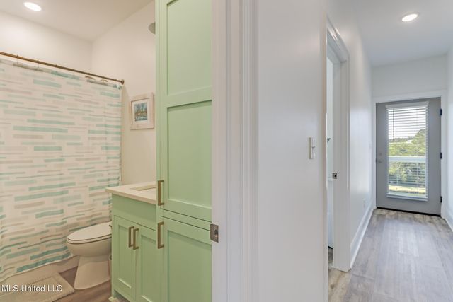 518 5th Street, Pass Christian, MS 39571