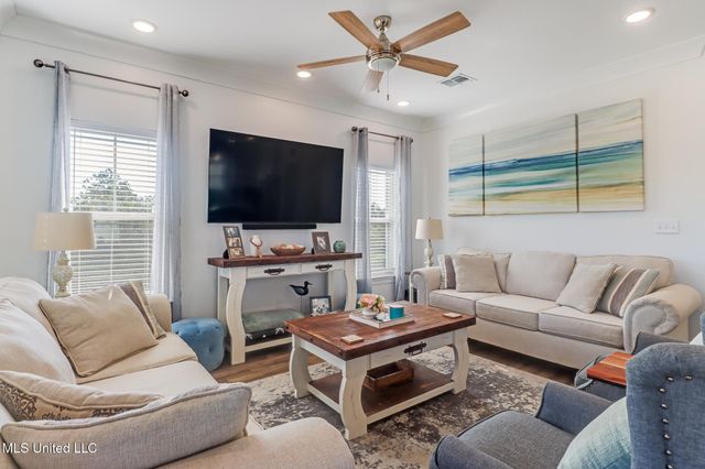 518 5th Street, Pass Christian, MS 39571