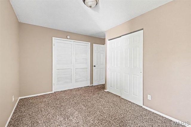 5374 Trailview Drive, Black Jack, MO 63033