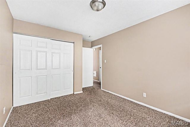 5374 Trailview Drive, Black Jack, MO 63033