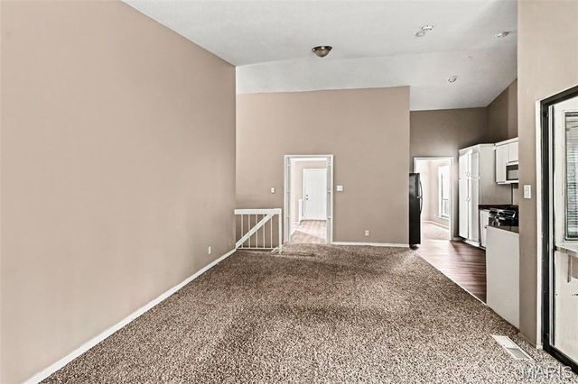5374 Trailview Drive, Black Jack, MO 63033