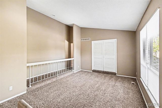 5374 Trailview Drive, Black Jack, MO 63033