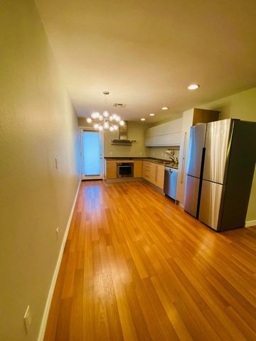 1850 E Maryland Avenue Unit 16, Phoenix, AZ 85016