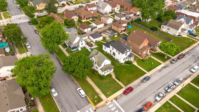 4244 Baring Avenue, East Chicago, IN 46312