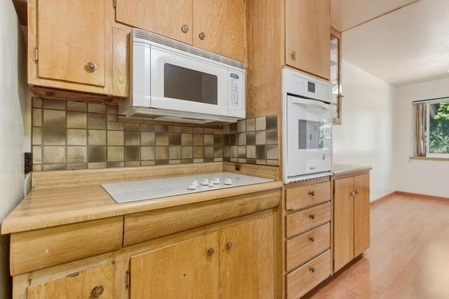 1337 Phelps Avenue 9, San Jose, CA 95117