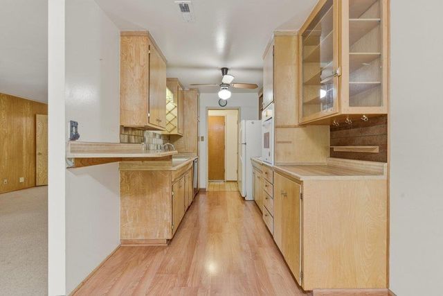 1337 Phelps Avenue 9, San Jose, CA 95117