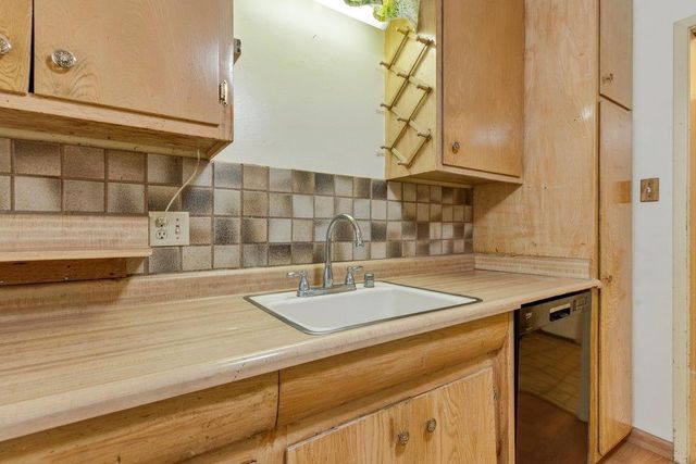 1337 Phelps Avenue 9, San Jose, CA 95117