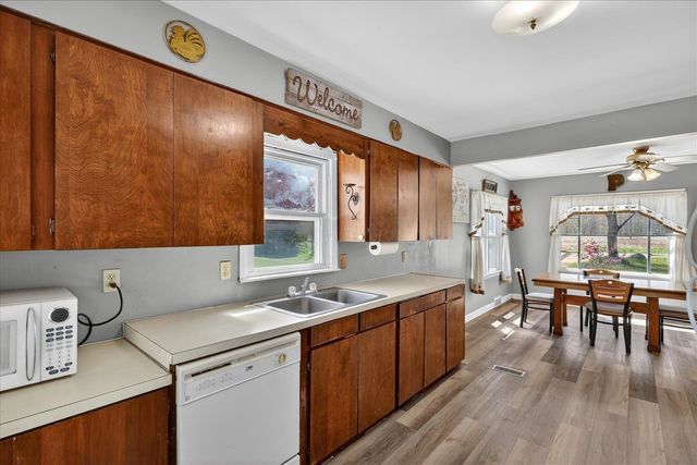 261 19 Mile Road, Cedar Springs, MI 49319