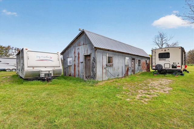 261 19 Mile Road, Cedar Springs, MI 49319