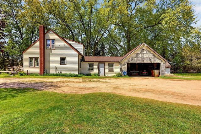 261 19 Mile Road, Cedar Springs, MI 49319