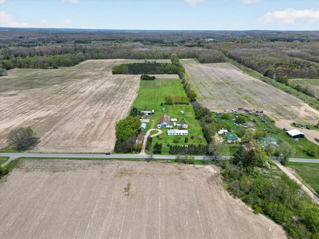 261 19 Mile Road, Cedar Springs, MI 49319