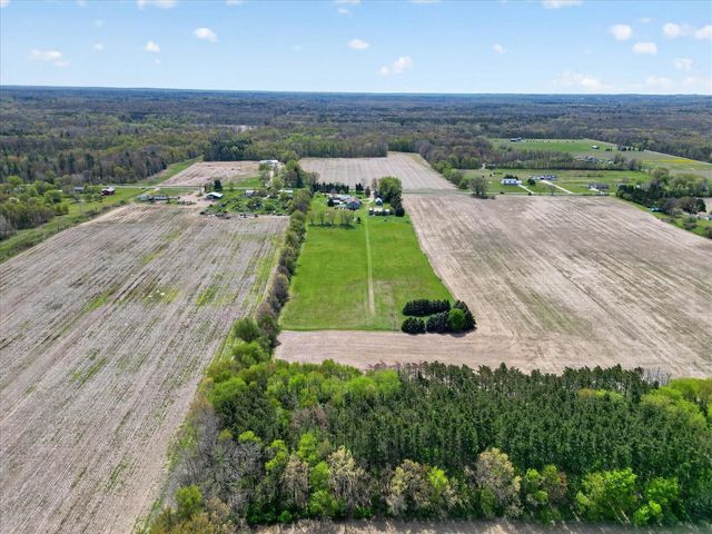 261 19 Mile Road, Cedar Springs, MI 49319