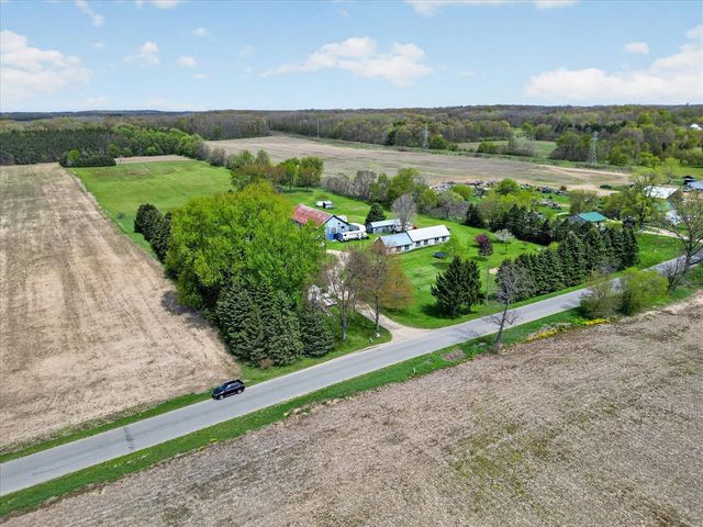 261 19 Mile Road, Cedar Springs, MI 49319