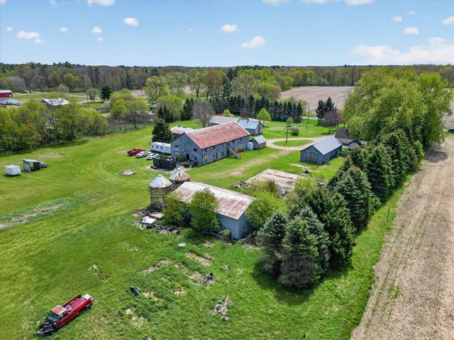 261 19 Mile Road, Cedar Springs, MI 49319