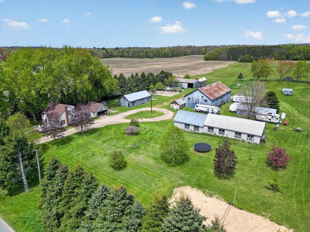261 19 Mile Road, Cedar Springs, MI 49319