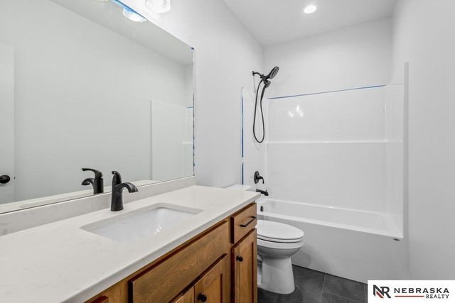 1031 S 88th Street, Lincoln, NE 68510