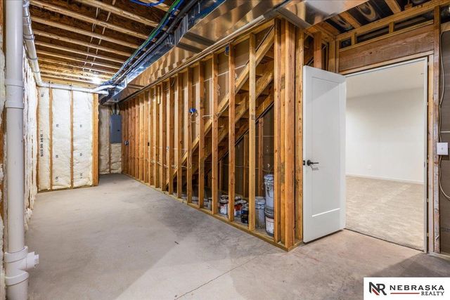 1031 S 88th Street, Lincoln, NE 68510