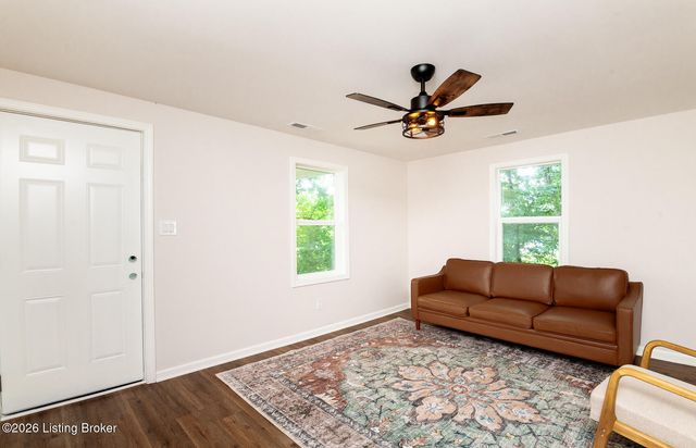 4453 Knob Creek Rd, Brooks, KY 40109