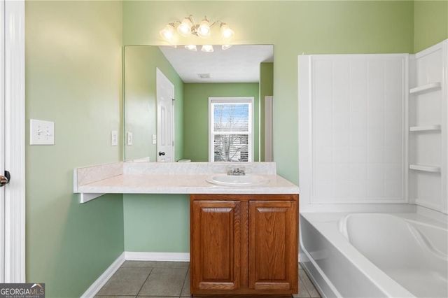 332 Oak Leaf Place, Acworth, GA 30102