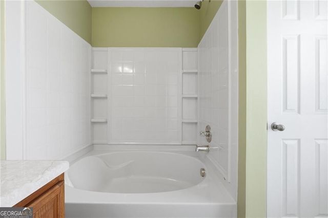 332 Oak Leaf Place, Acworth, GA 30102