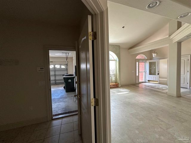 7934 Castle Pt Way, Pensacola, FL 32506