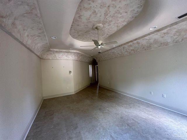 7934 Castle Pt Way, Pensacola, FL 32506