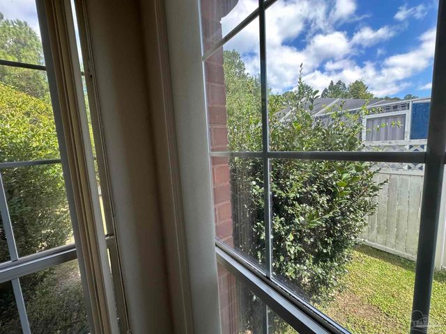 7934 Castle Pt Way, Pensacola, FL 32506