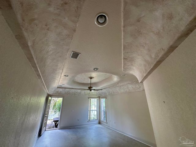 7934 Castle Pt Way, Pensacola, FL 32506