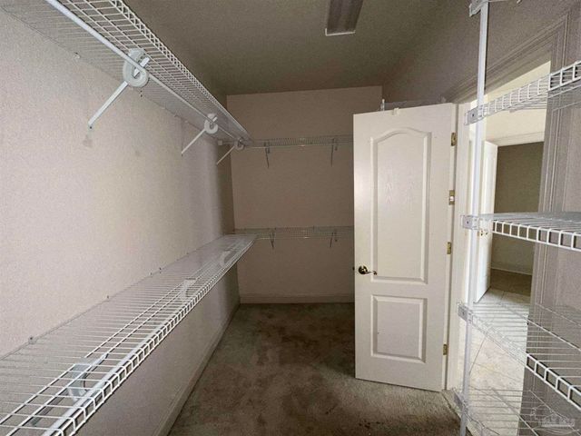 7934 Castle Pt Way, Pensacola, FL 32506