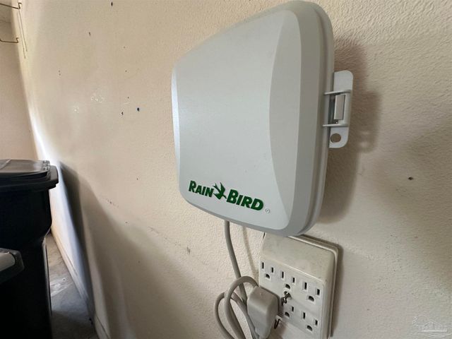 7934 Castle Pt Way, Pensacola, FL 32506