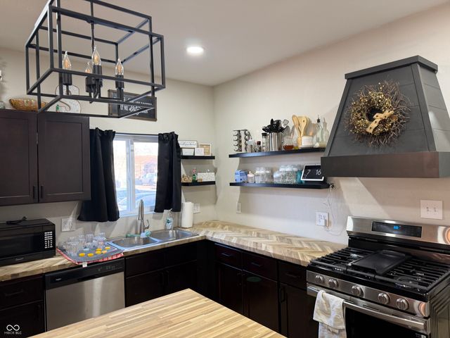 523 W Pearl Street, Lebanon, IN 46052