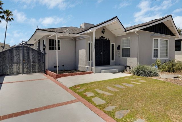 6127 Denny, North Hollywood, CA 91606