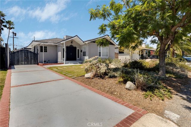 6127 Denny, North Hollywood, CA 91606