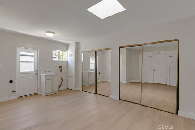 6127 Denny, North Hollywood, CA 91606