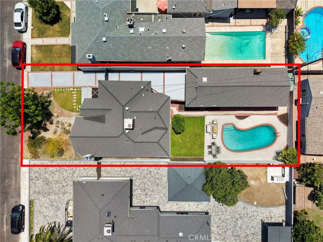6127 Denny, North Hollywood, CA 91606