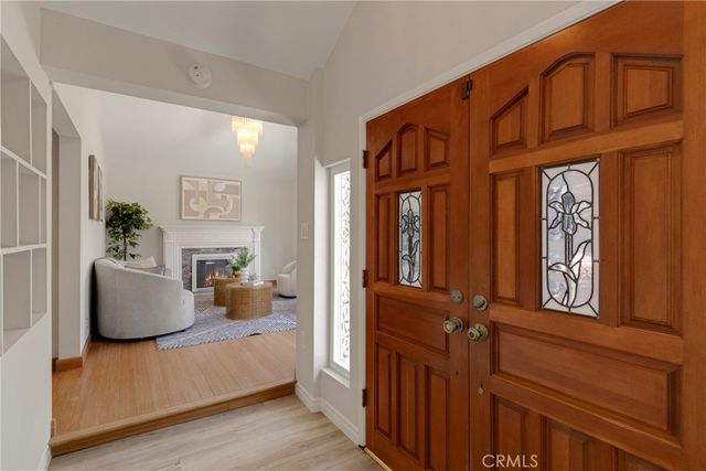 6127 Denny, North Hollywood, CA 91606
