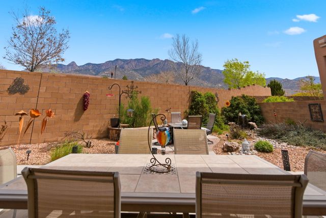 9503 Peak Vista Avenue NE, Albuquerque, NM 87122