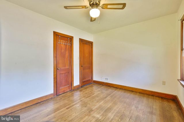 287 COLLEGE AVENUE, Chambersburg, PA 17201