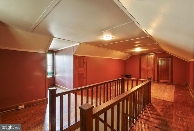 287 COLLEGE AVENUE, Chambersburg, PA 17201