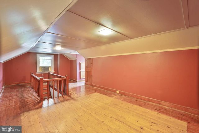 287 COLLEGE AVENUE, Chambersburg, PA 17201
